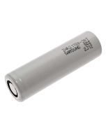 Samsung INR21700-30T Li-Ion spezial Akku (Industriezelle), Flat-Top, ungeschützt mit 3,6 Volt und 3000mAh Kapazität