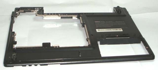 Maxdata ECO 4000 A Chassis underside without HDD cover [ used ]