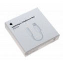 Original Apple Adapter | Lightning plug to 3,5mm headphone jack socket | A1749 MMX62ZM/A